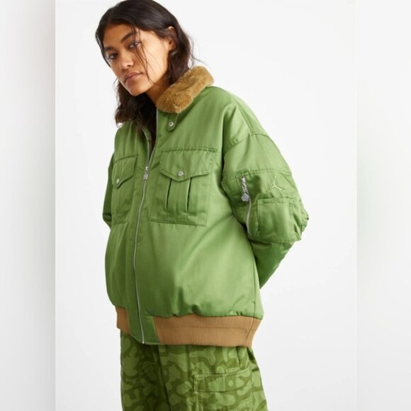 Nike Air Jordan Renegade Women's Jacket - Picture 12 of 16